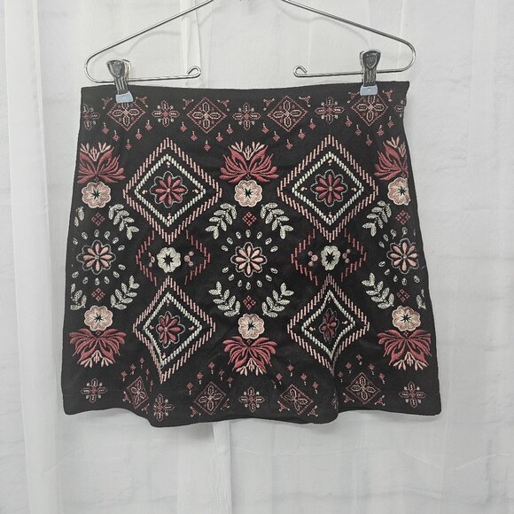 Andree by Unit Skirt Mini Black Pink Embroidered Grunge Fairy Floral M - Picture 8 of 8